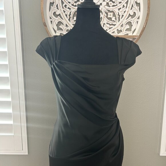 Tadashi Shoji Dress Ruched Sheath Cocktail Formal Elegant Classic Sleek Bodycon - Picture 3 of 13
